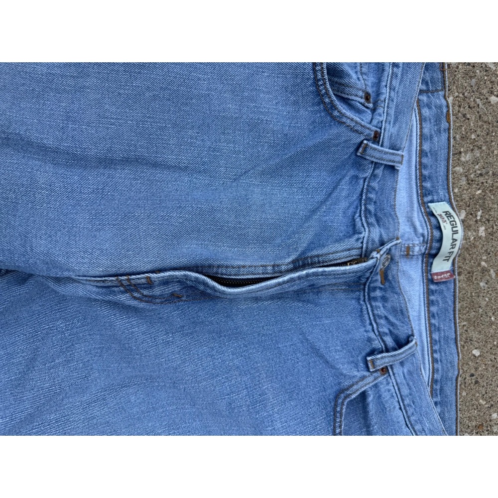 Levi's 505 Regular Fit Men's Jeans Light Wash Size 40x34‎ Made in 08 - Picture 7 of 16